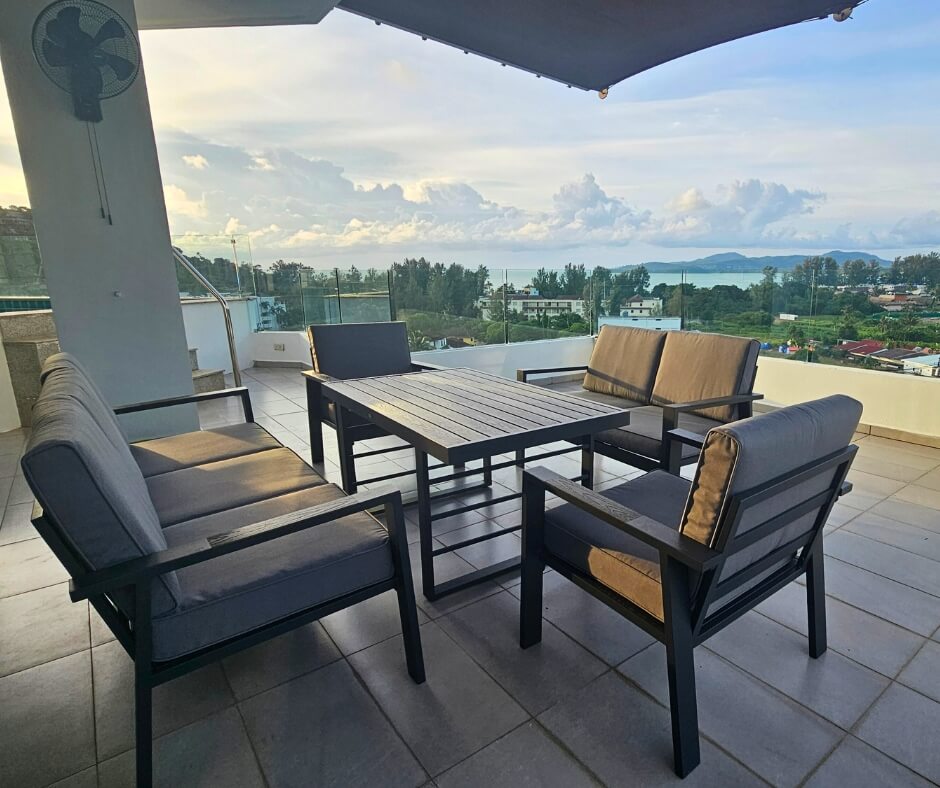 outdoor living space